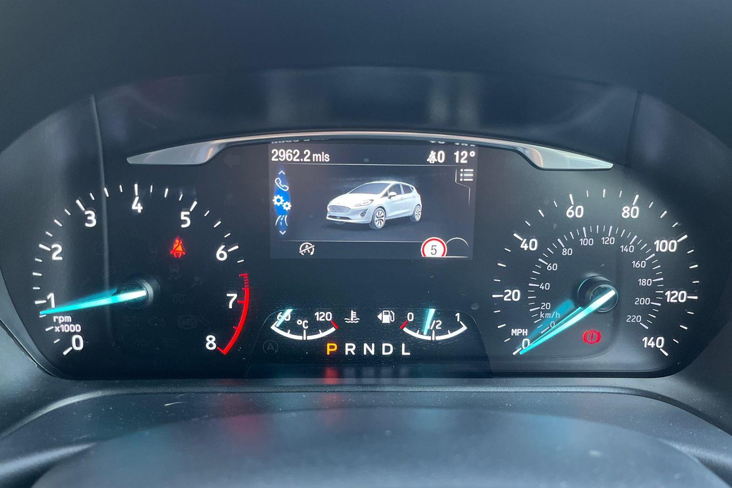 Ford FIESTA Photo 12