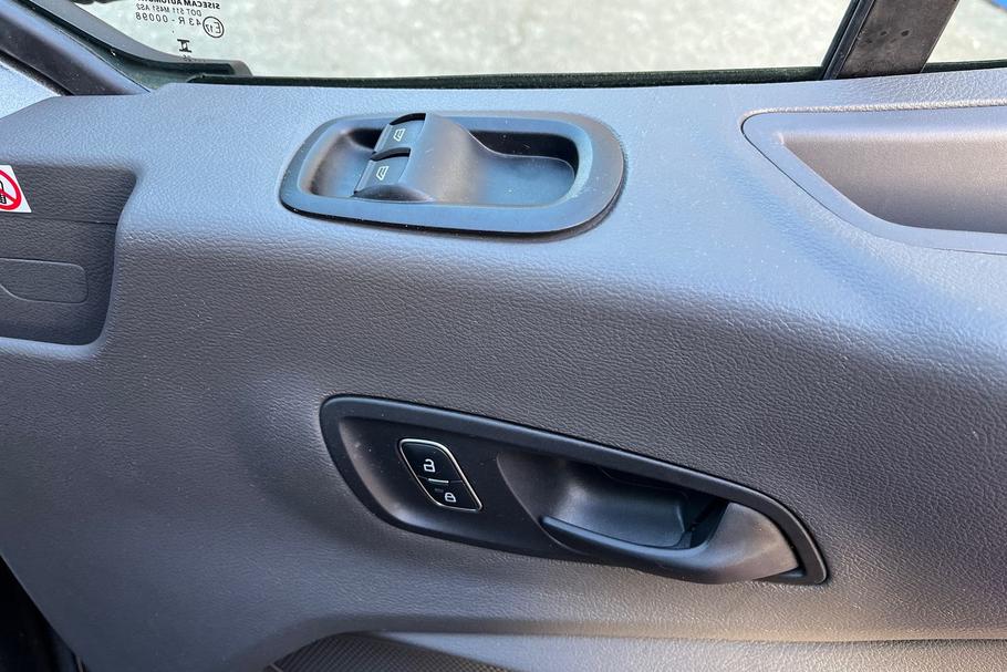 Used Ford TRANSIT 28