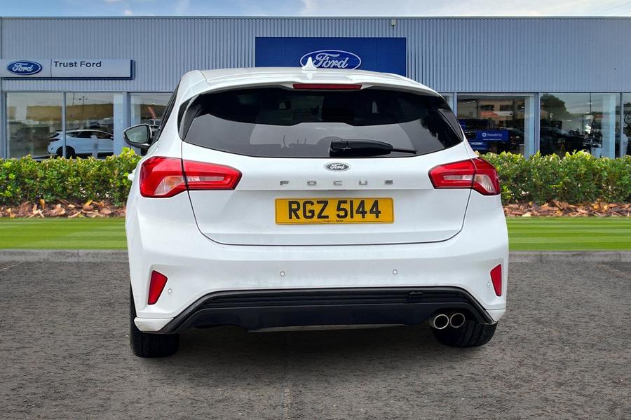 Ford FOCUS Photo autoimg-992dd74da8778c645e7d3fdfbf940fed8e56fb7a.jpg