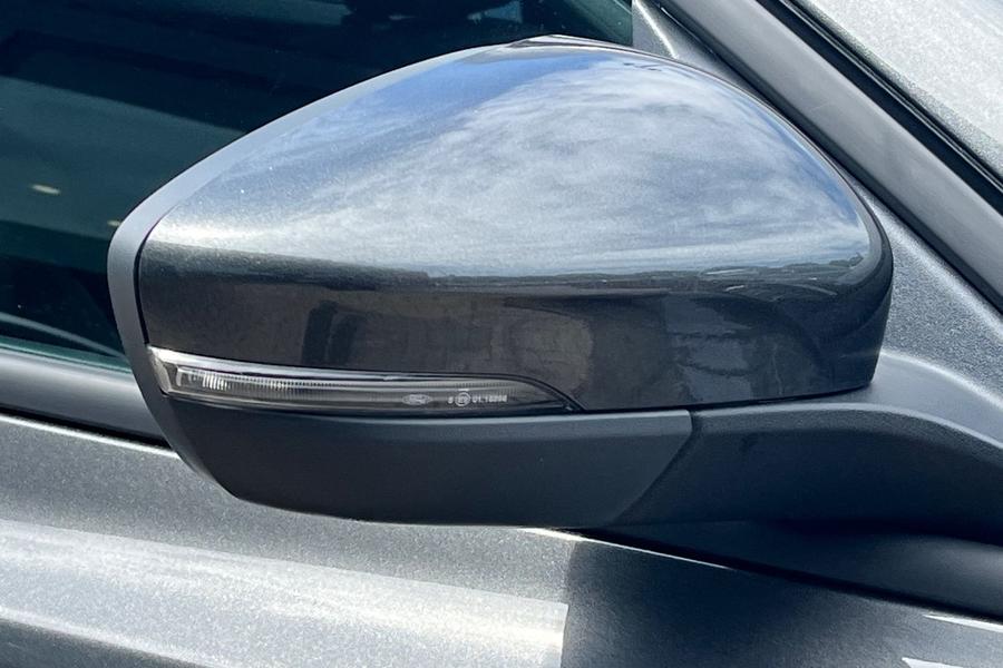Ford Focus Photo autoimg-99306a7b1be0832426506b8f884c44a9c8c24730.jpg