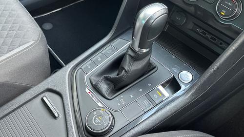Volkswagen Tiguan Photo autoimg-9931fba1ab45dab194cc57cf9b444461c7246673.jpg