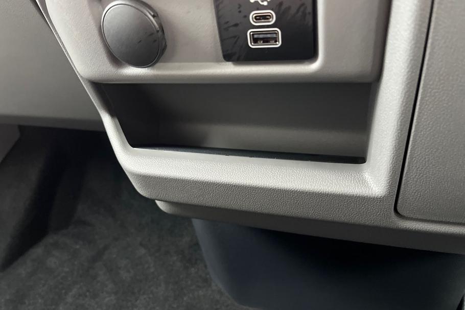 Used Ford E-TOURNEO CUSTOM 36