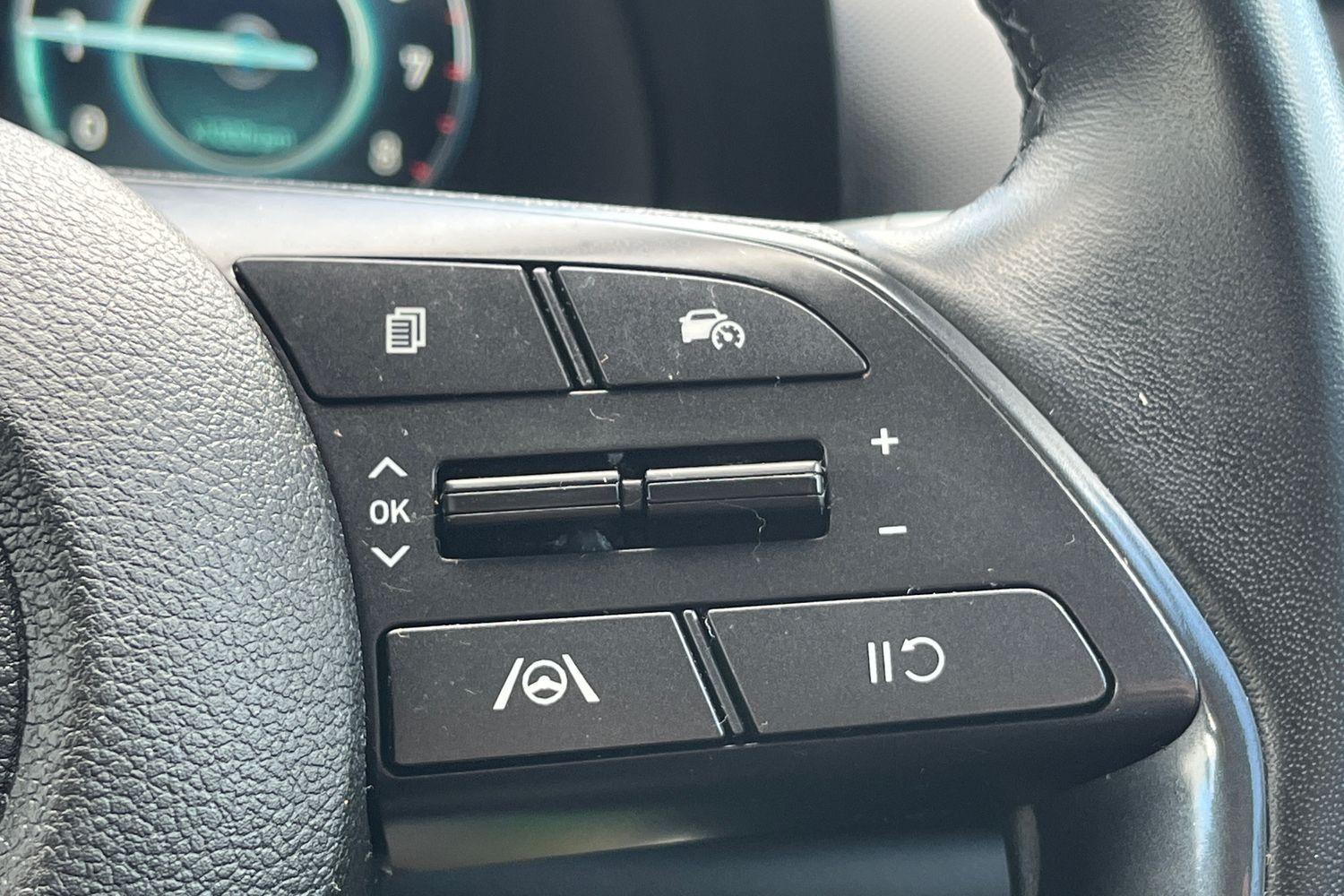 Hyundai BAYON Photo 29