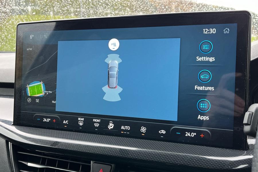 Ford FOCUS Photo autoimg-993b3b10e10fbdf5a01c6f91352c7a8ea7ff3478.jpg