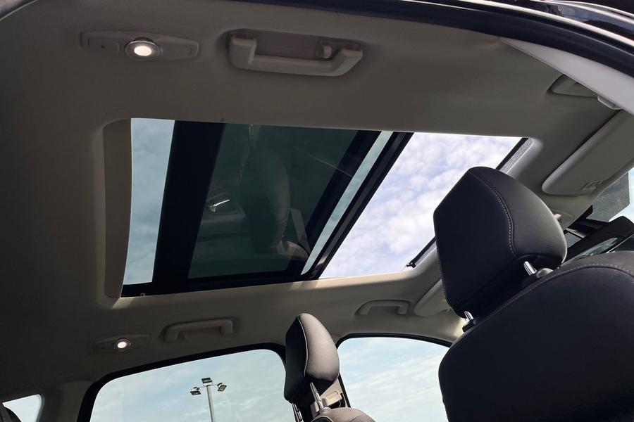Ford KUGA Photo autoimg-993cf2fb48f778237a9ab7938e2a5ab9018723b8.jpg