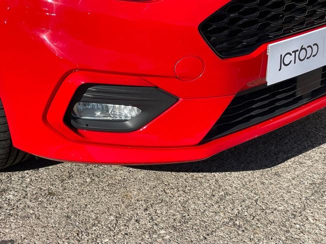 Ford Fiesta Photo 22