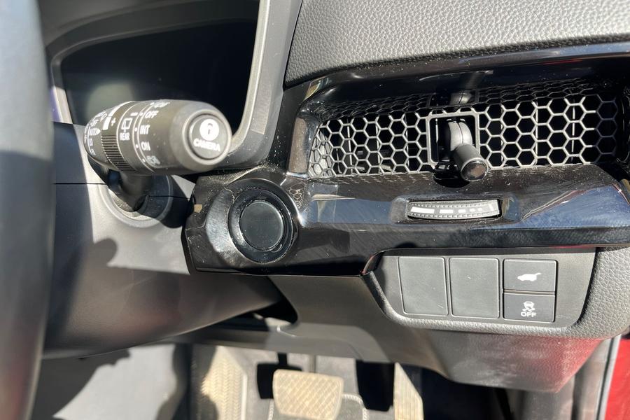 Honda CR-V Photo autoimg-994282b9b046421e8be984d7153861aa00330023.jpg