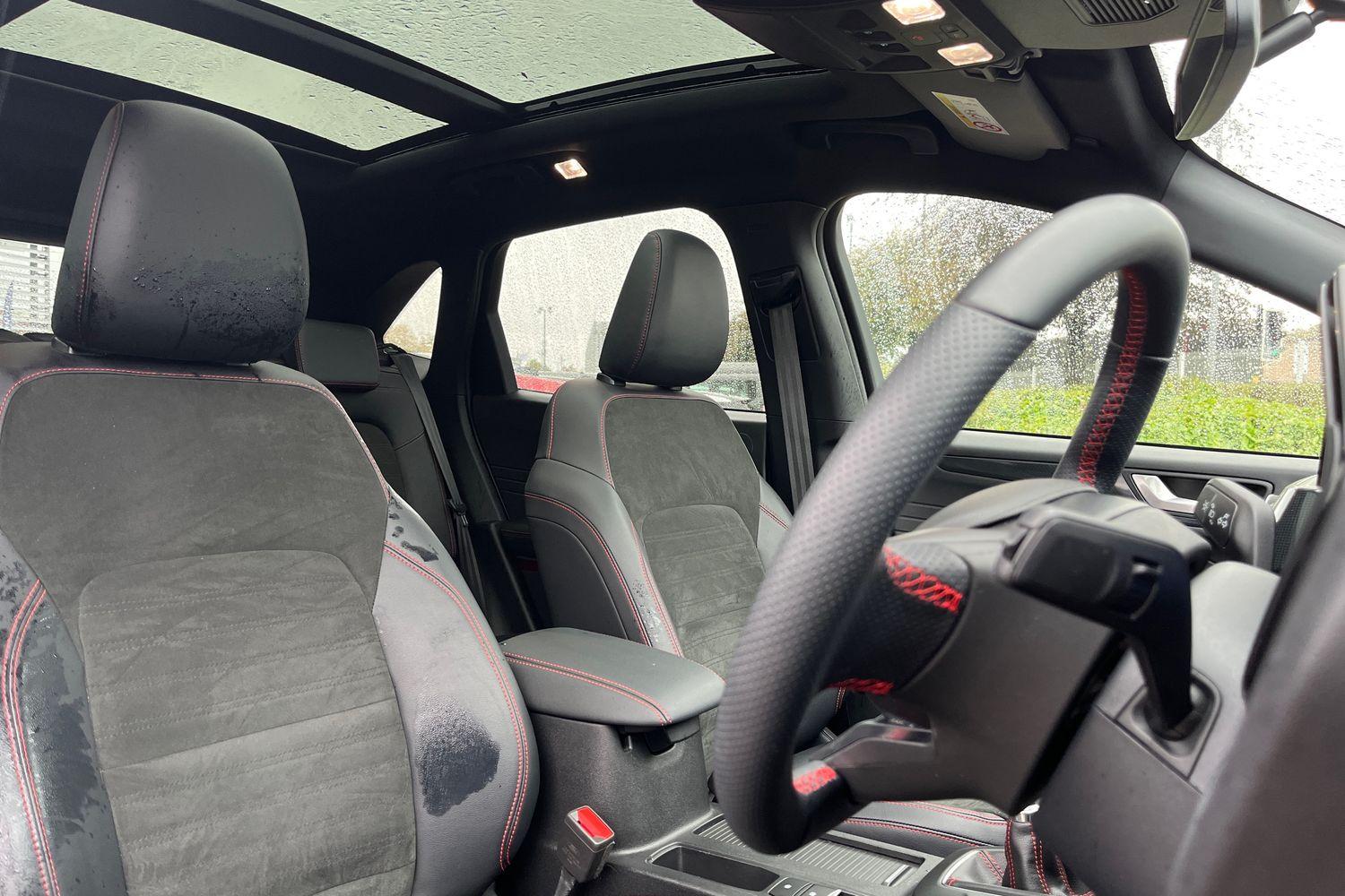 Ford KUGA Photo 16