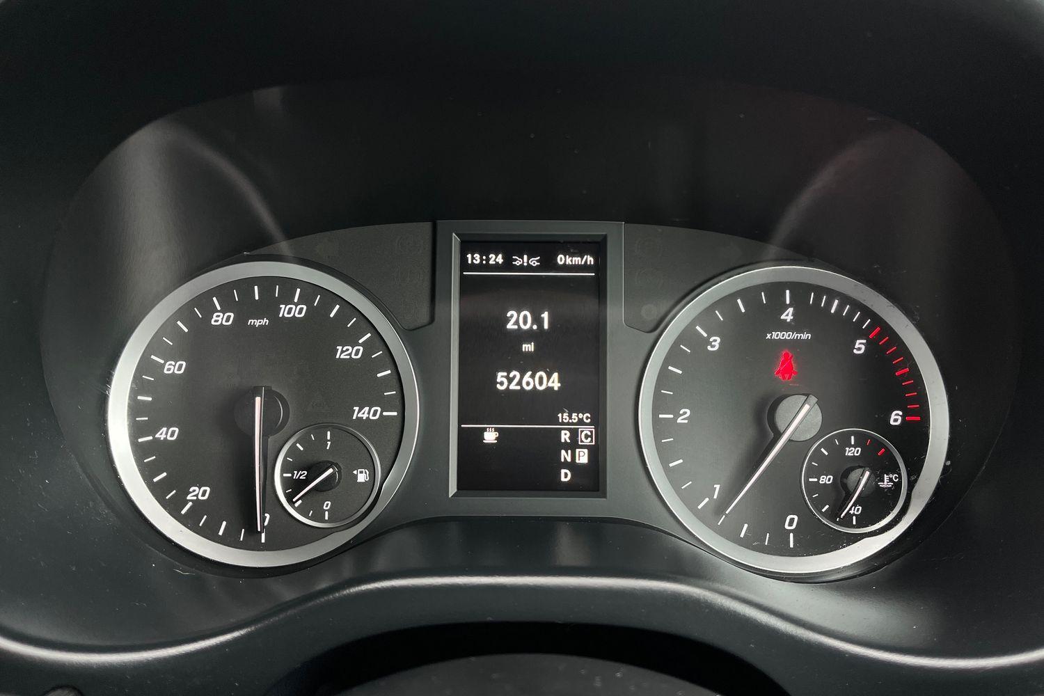 Mercedes-Benz VITO Photo 30