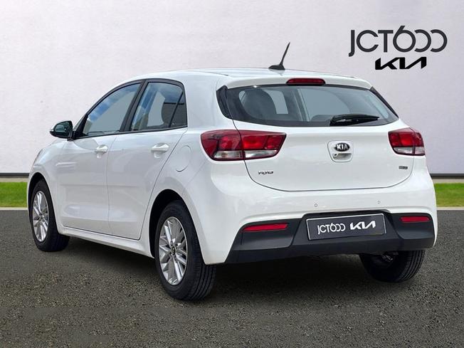 KIA Rio Photo 3