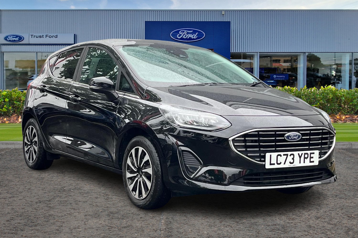 Ford FIESTA Photo 0