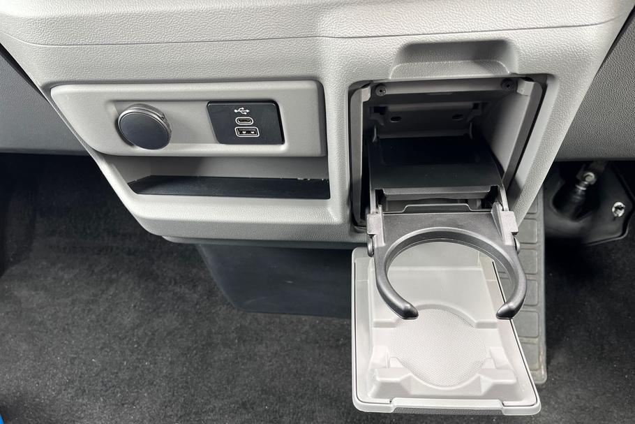 Used Ford TRANSIT CUSTOM MT75FFH 31