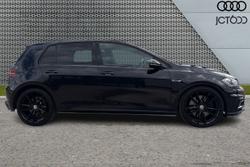 VOLKSWAGEN Golf Photo 4