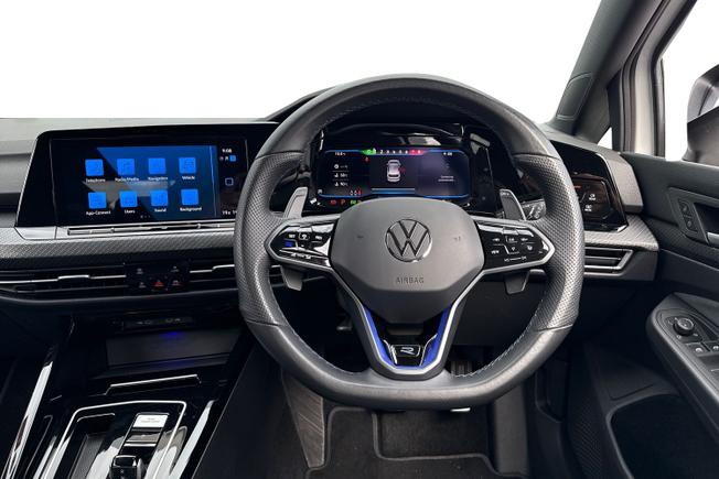 VOLKSWAGEN Golf Photo 11