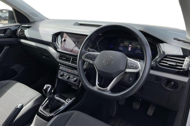 VOLKSWAGEN T-Cross Photo 6