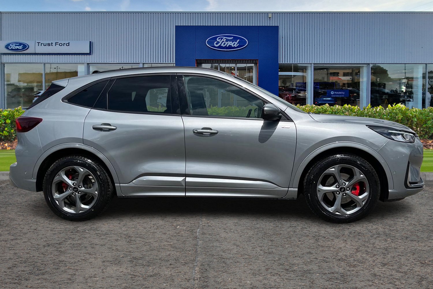 Ford Kuga Photo 2