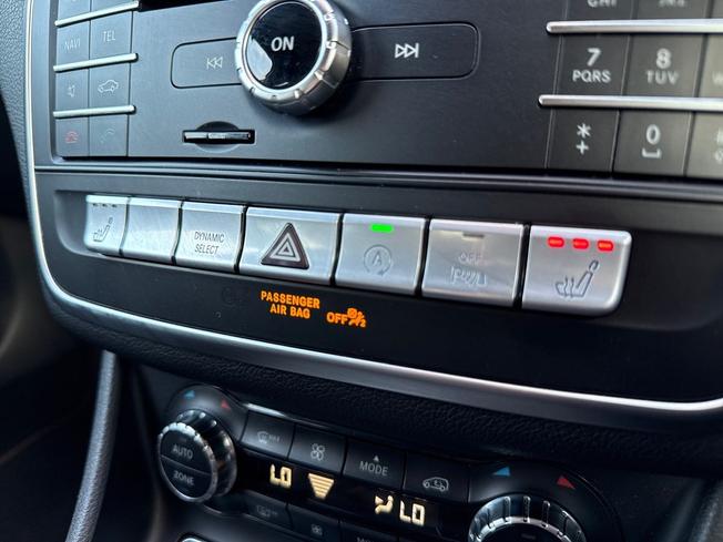 MERCEDES-BENZ GLA Photo 29