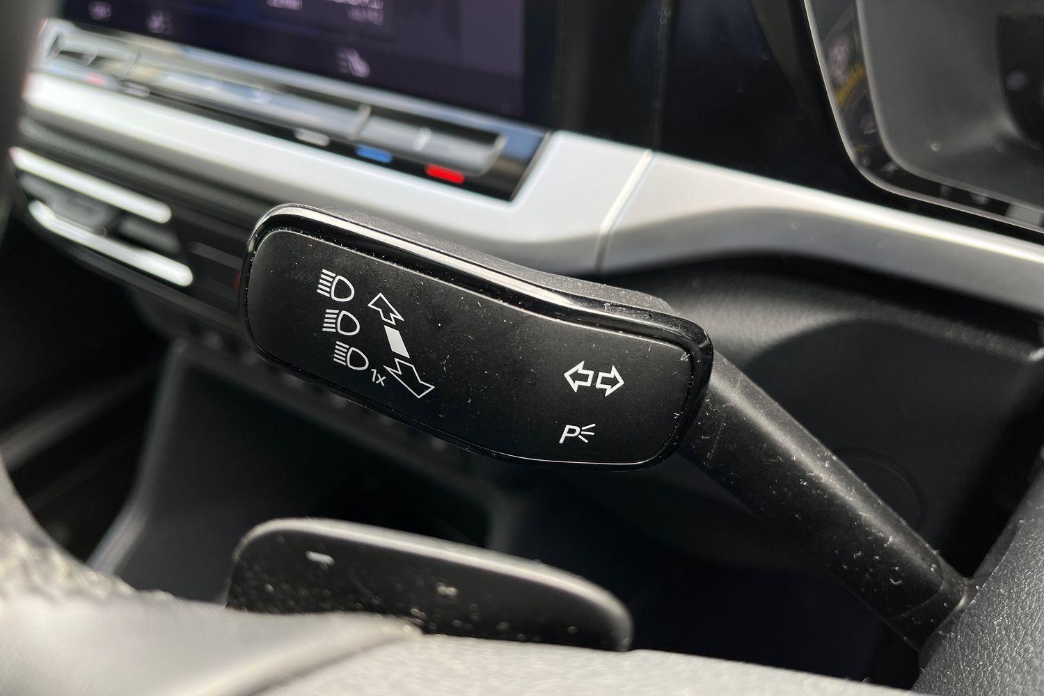Ford TOURNEO CONNECT Photo 13