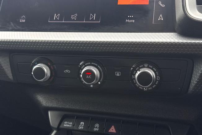 AUDI A1 Photo 36