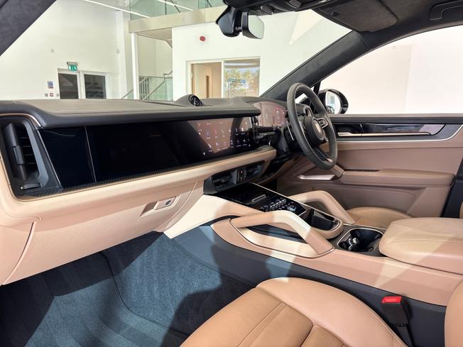 PORSCHE Cayenne Photo 13