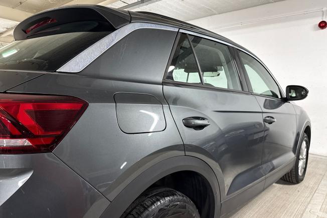 VOLKSWAGEN T-Roc Photo 38