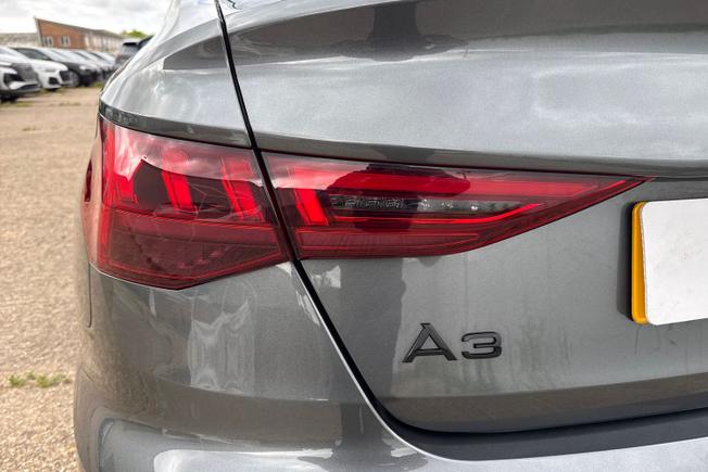 AUDI A3 Photo 44