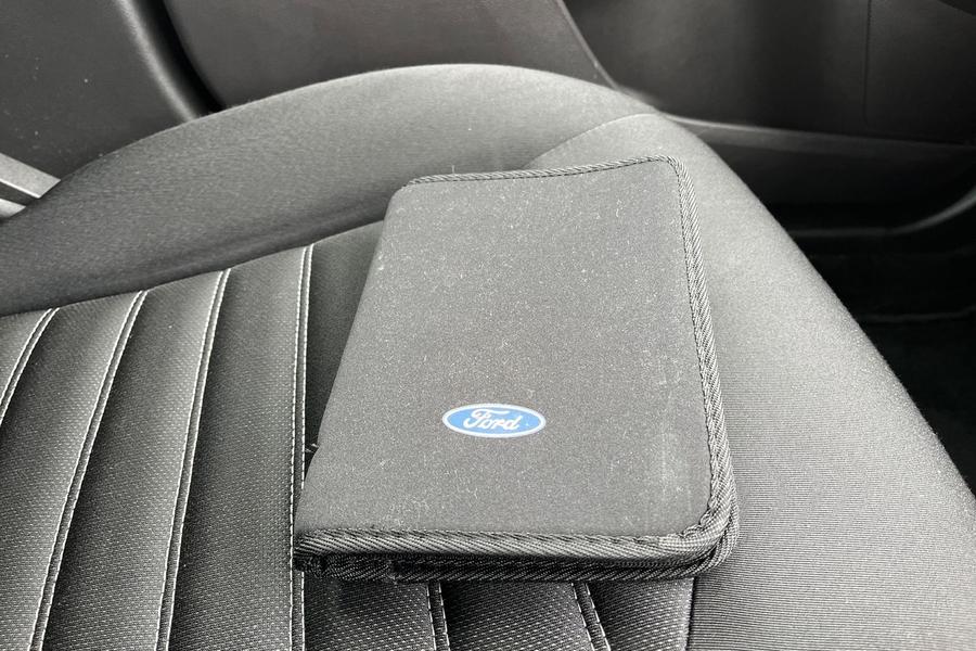 Ford MONDEO Photo autoimg-996e83df3dde8605f0b8bbde50b877cc1e899b4e.jpg