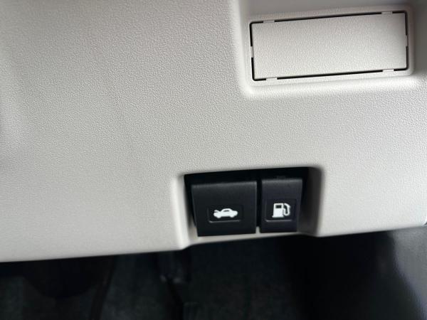 Suzuki Swift Photo autoimg-996ed258f9ea243728e59b08ea787e99218c3689.jpg