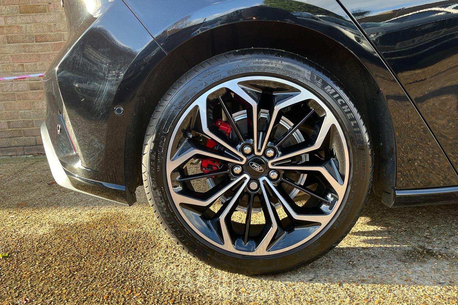 Ford FOCUS Photo 7