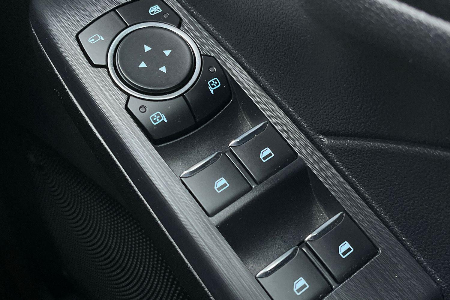 Ford KUGA Photo 15