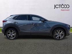 MAZDA Cx-30 Photo 4