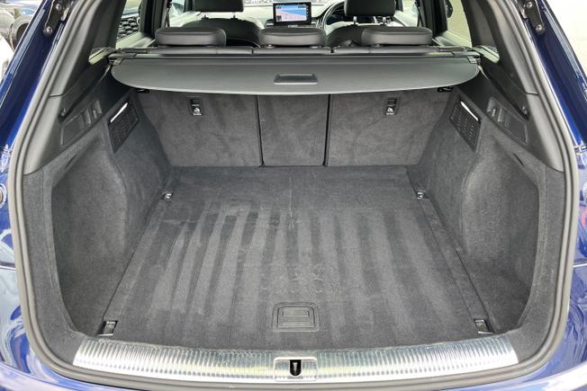 AUDI Q5 Photo 12