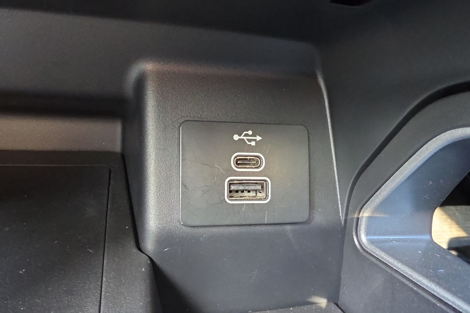 Ford RANGER Photo 35