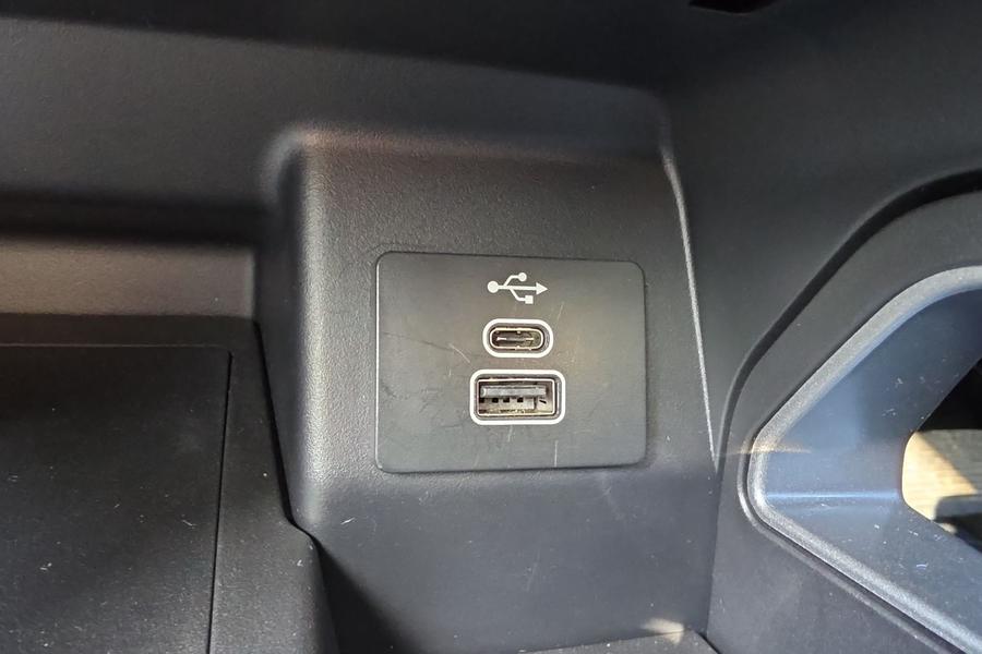 Ford RANGER Photo autoimg-99789fa45b9a79f040cb1cac0e294d0115dd83a1.jpg