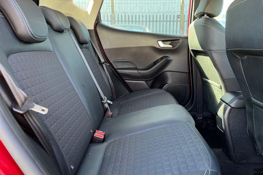 Ford FIESTA Photo autoimg-99808d880f3d4c7b9ab2efa77842357792285752.jpg