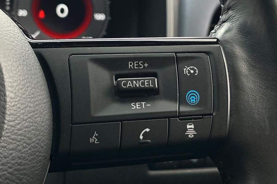 Nissan Qashqai Photo autoimg-99816f55a069551e73461ddd877a93604f9e0f1b.jpg