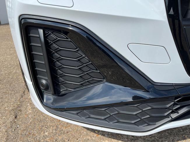 AUDI Q2 Photo 60