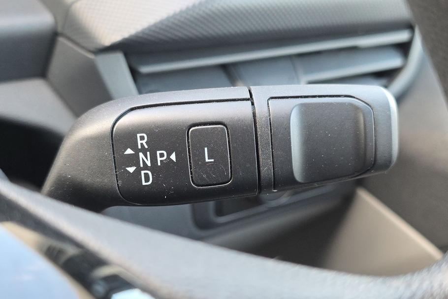 Used Ford TRANSIT CUSTOM EA75HGM 19