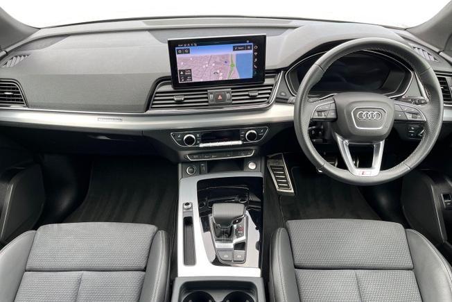 AUDI Q5 Photo 10