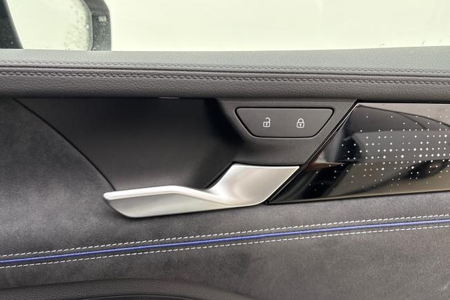 Volkswagen Passat Photo 26