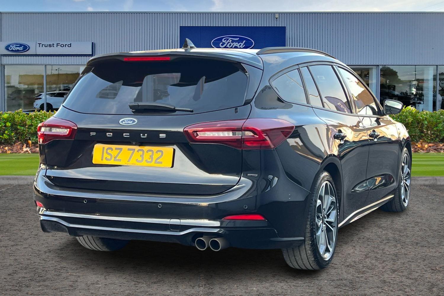 Ford FOCUS Photo 3