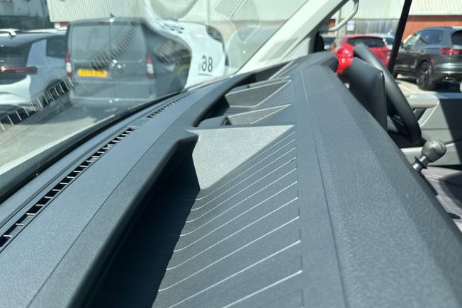 VOLKSWAGEN Crafter Photo 35