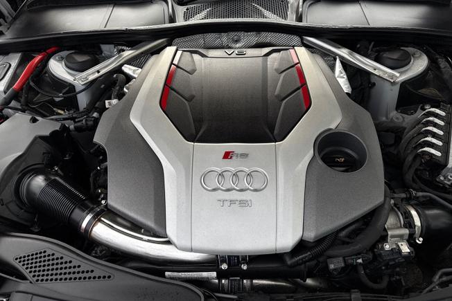 AUDI Rs4 Avant Photo 40