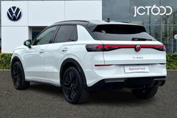 VOLKSWAGEN T-Roc Photo 3