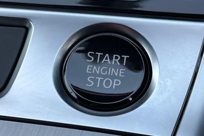 Audi A6 Saloon Photo 34