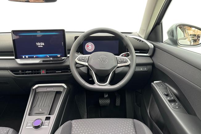 VOLKSWAGEN T-Roc Photo 11