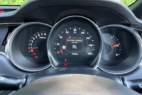 Kia Ceed Photo autoimg-99955dbf107cdda1522f66f0a22e5ab472dcad6f.jpg