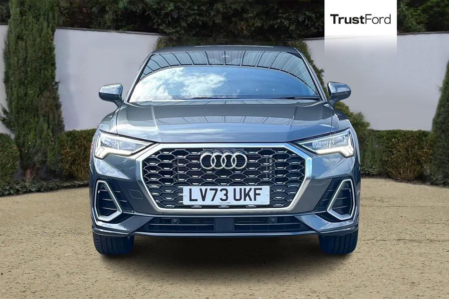 Audi Q3 Photo autoimg-9998a665bce50b94fee6c136f1d21aef5fb46dcd.jpg