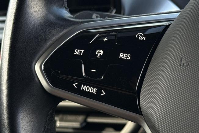 Volkswagen ID.4 Photo 16