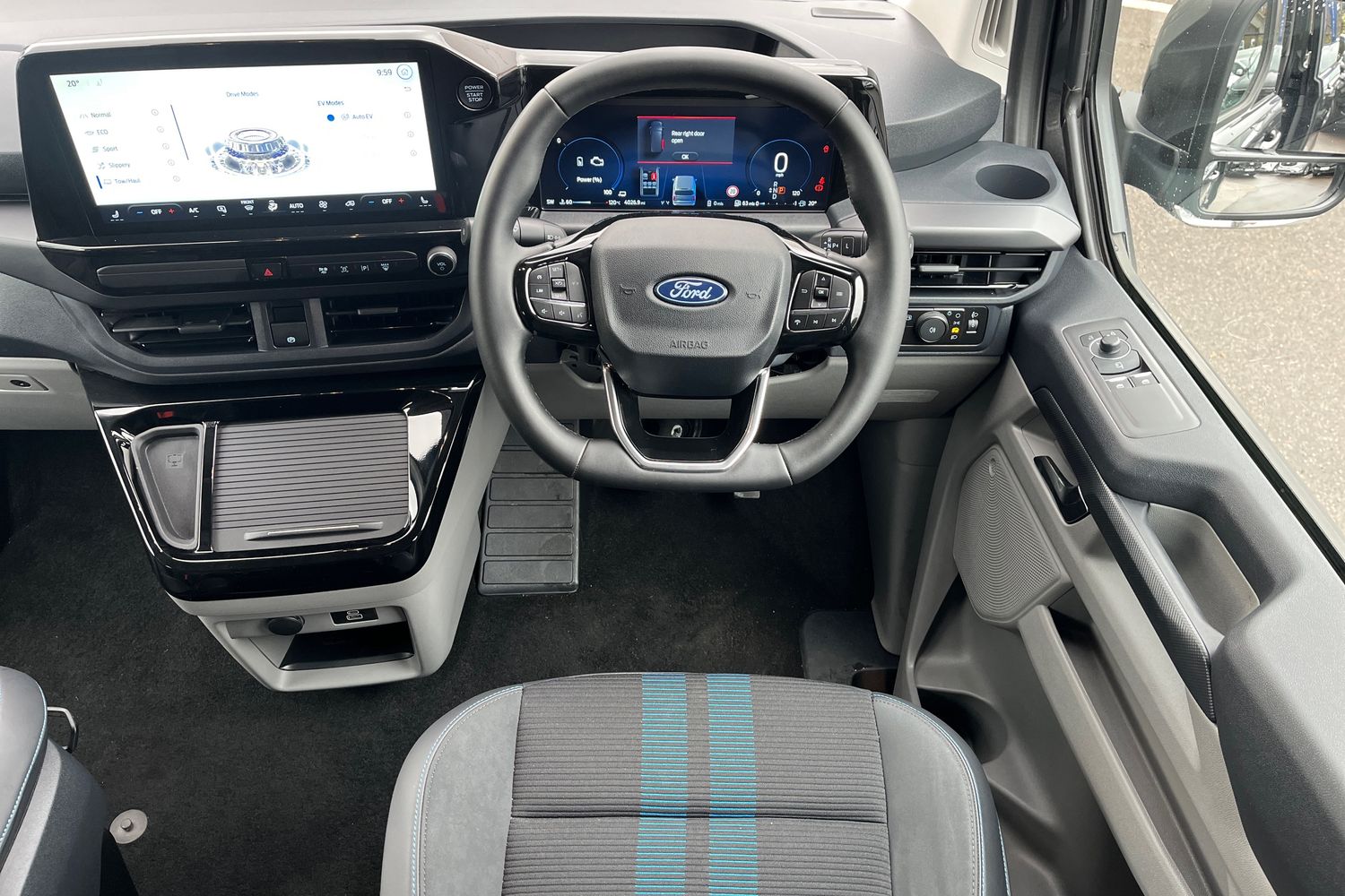 Ford TRANSIT CUSTOM Photo 8